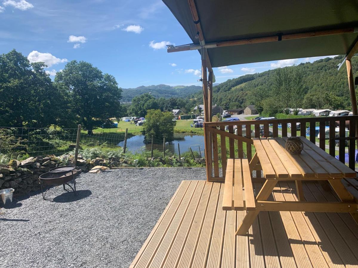 Mountain View Safari Tent With Hot Tub In The Heart Of Snowdonia Dolgellau Exterior photo