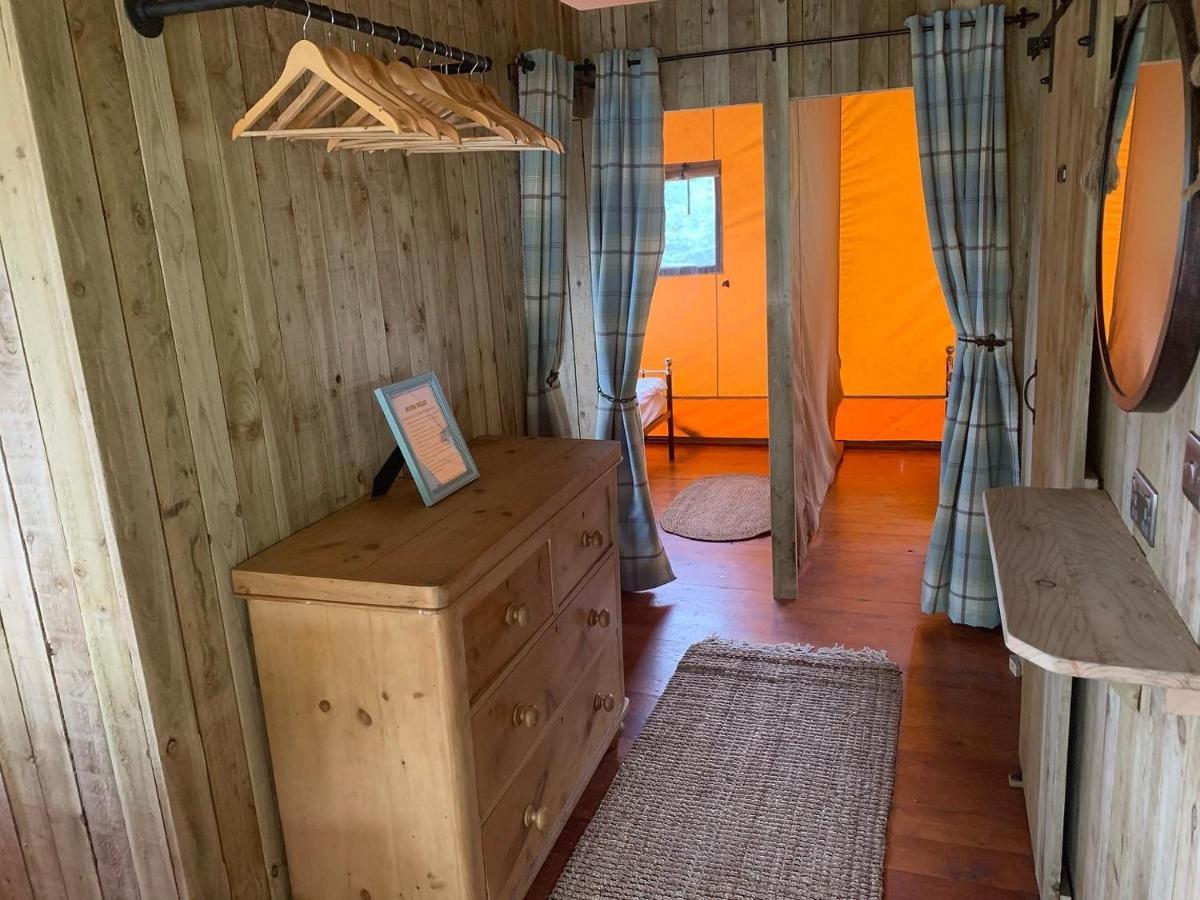 Mountain View Safari Tent With Hot Tub In The Heart Of Snowdonia Dolgellau Exterior photo